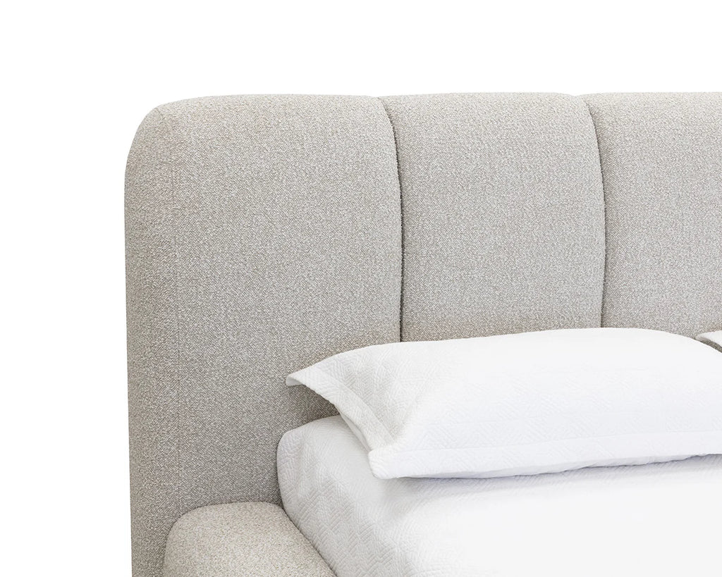 Olena Santa Cruz Oatmeal